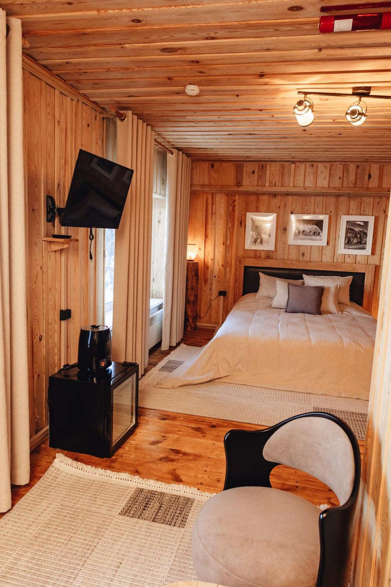 Le Mont Hotel Almati Kültér fotó